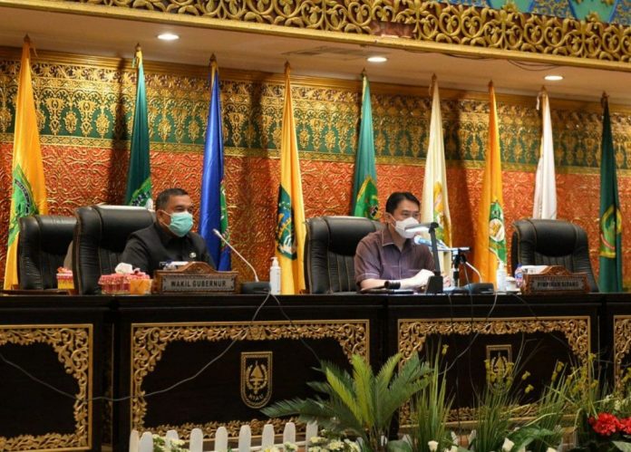 dprd-riau-sampaikan-rekomendasi-ran