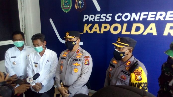 Kapolda Riau Irjen. Pol. Agung Diskusi Bersama Nelayan Rokan Hilir