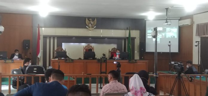 Terdakwa Sudarso GM PT. Adimulia Agrolestari Divonis Hakim 2 Tahun Penjara